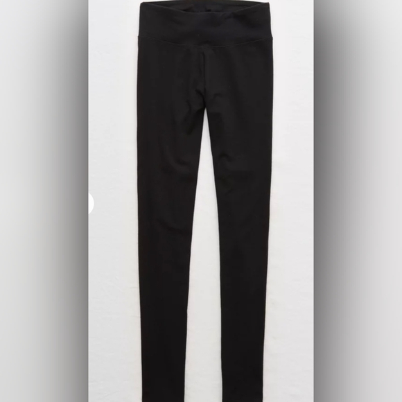 aerie Pants - NWT Aerie OFFLINE Mid-Rise Leggings – Black – Medium